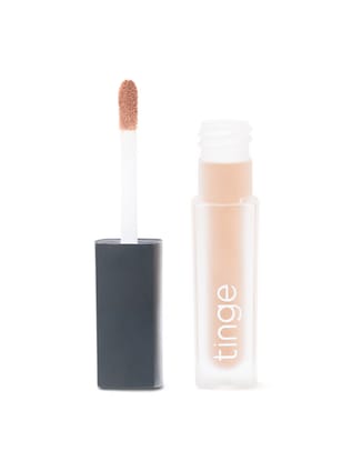 Concealer, W82-For warm yellow olive medium /medium dark undertones