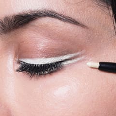 Star Struck Stellar Eyes- Eye Definer